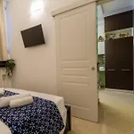 Modern And Cozy In Darsena Area 公寓 米兰