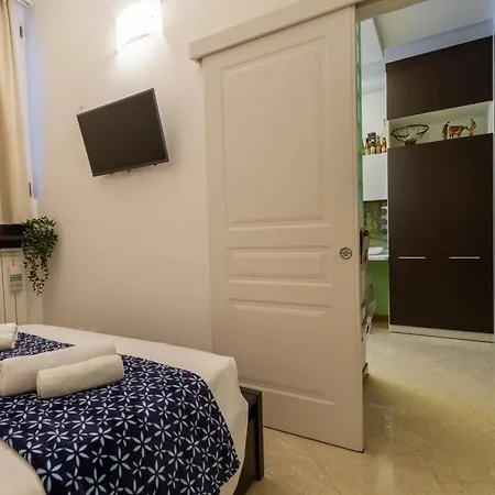 Modern And Cozy In Darsena Area Daire Milano