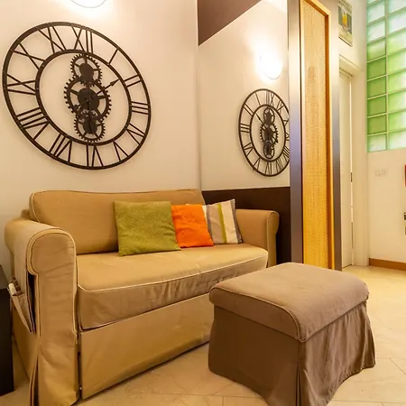 Modern And Cozy In Darsena Area * 米兰